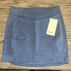 NWT Lululemon Scuba HR Mini Skirt, oasis blue, Size Large